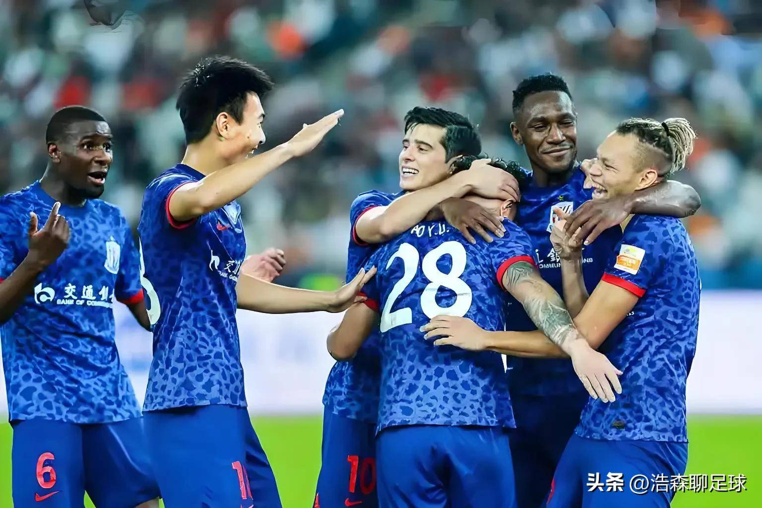 天津泰达客场挑战上海申花,迎接艰巨对手的挑战 天津泰达客场挑战上海申花,迎接艰巨对手的挑战