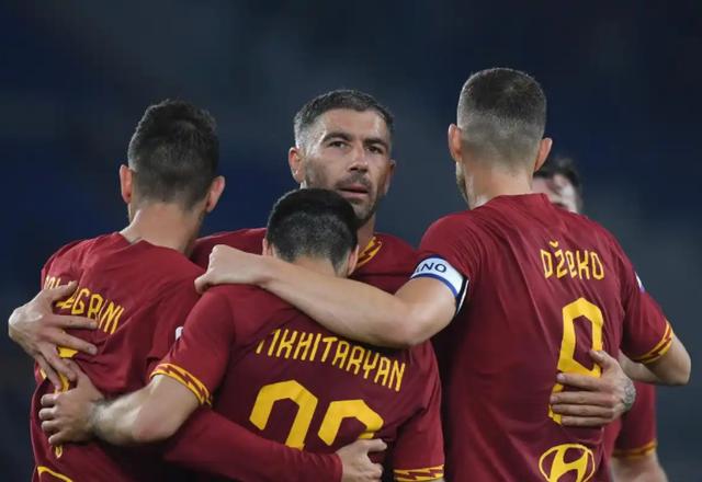 关于意大利大胜升至小组第二,晋级前景一片光明的信息 关于意大利大胜升至小组第二,晋级前景一片光明的信息