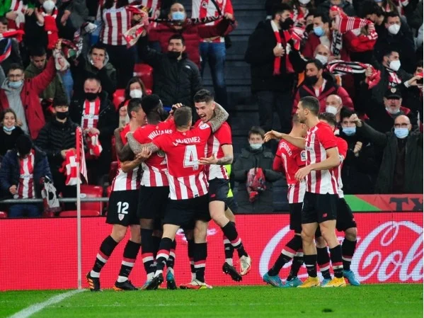 包含快讯:皇家马德里战平巴塞罗那,咖喱战绽放的词条 包含快讯:皇家马德里战平巴塞罗那,咖喱战绽放的词条