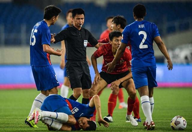 开云体育app-决胜之际！东亚球队展示实力