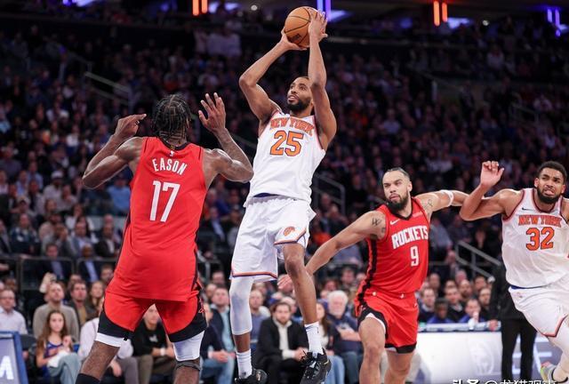 火箭球星连场爆发，砍下关键球带队赢球