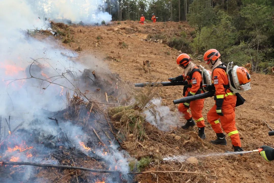 关于战火熊熊!欧洲国家队何去何从?的信息 关于战火熊熊!欧洲国家队何去何从?的信息