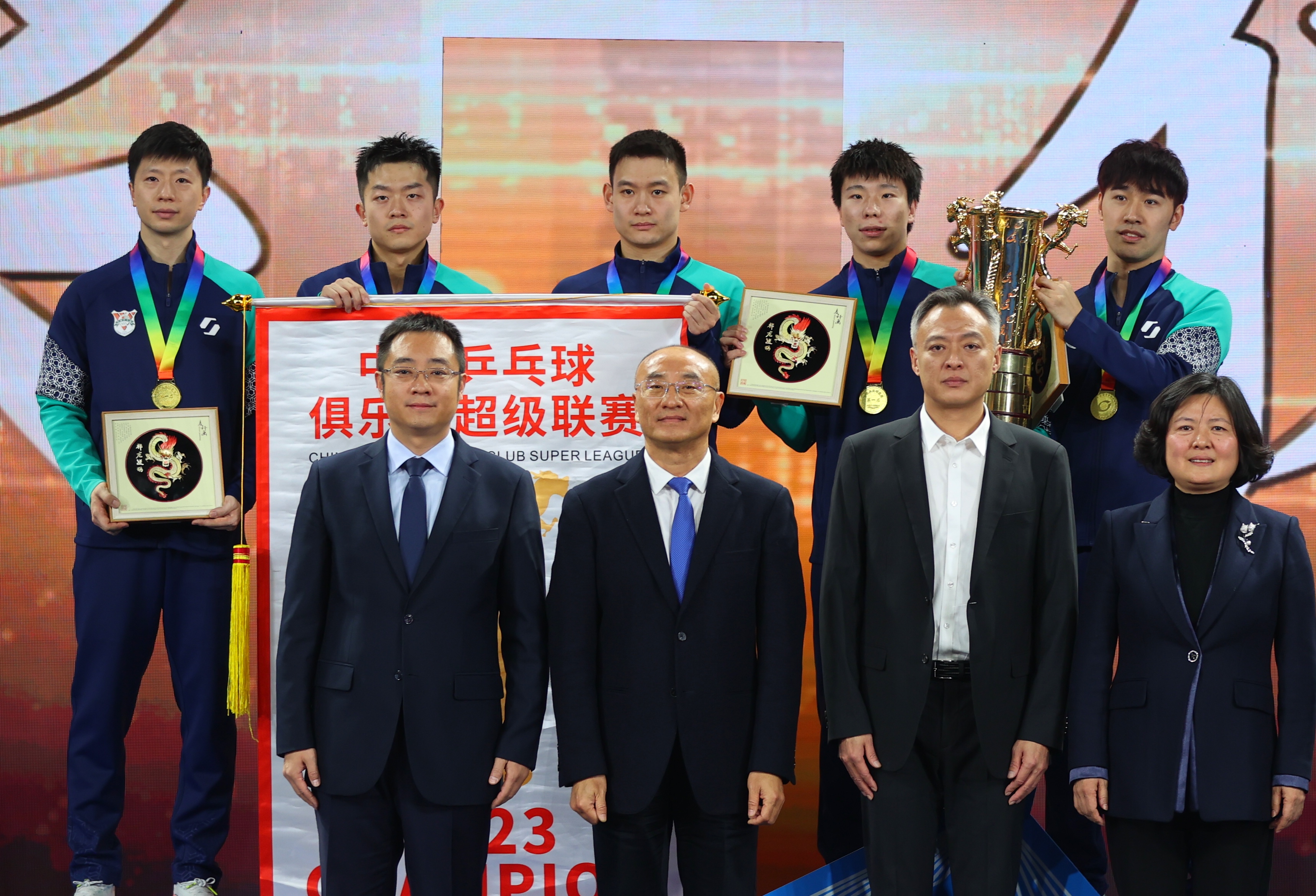 包含山东鲁能客场与辽宁宏运展开激烈争夺的词条 包含山东鲁能客场与辽宁宏运展开激烈争夺的词条