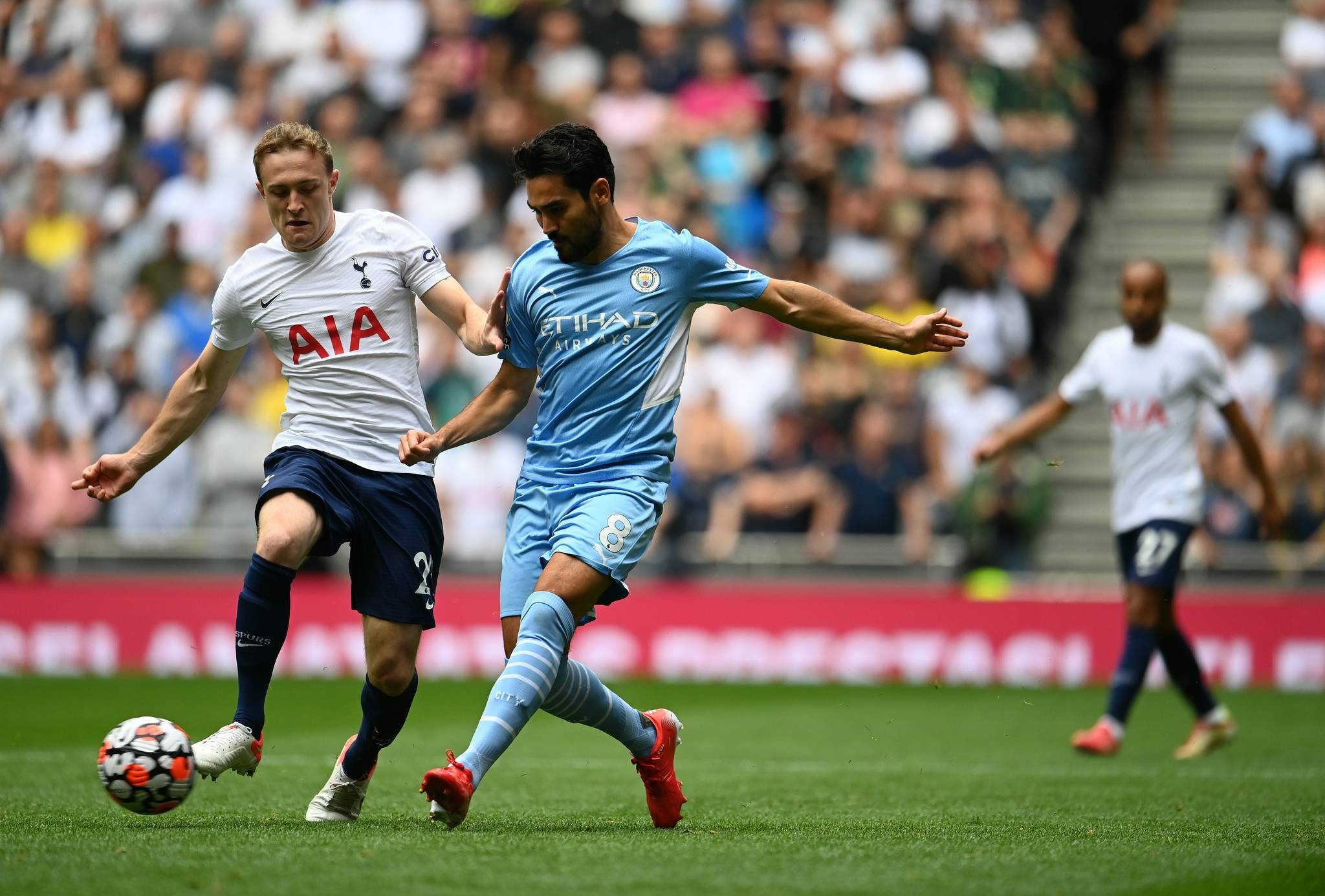 开云下载-比利亚雷亚尔客场告捷，反弹积分的简单介绍