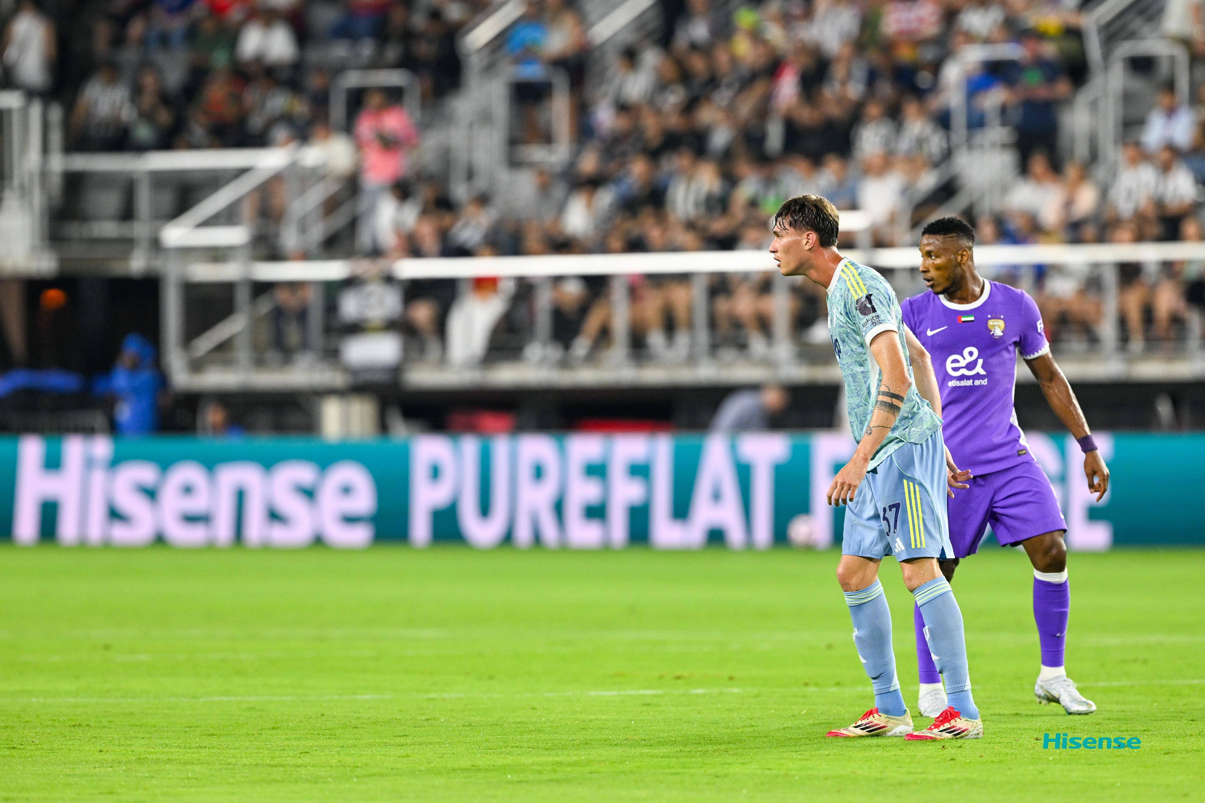 开云体育官方网站-曼城客场不敌弱旅遭遇意外失利