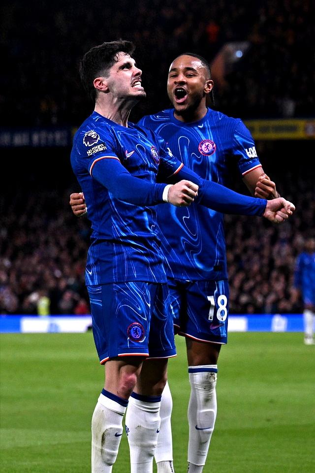 切尔西客场险胜,保持不输球势头 切尔西客场险胜,保持不输球势头