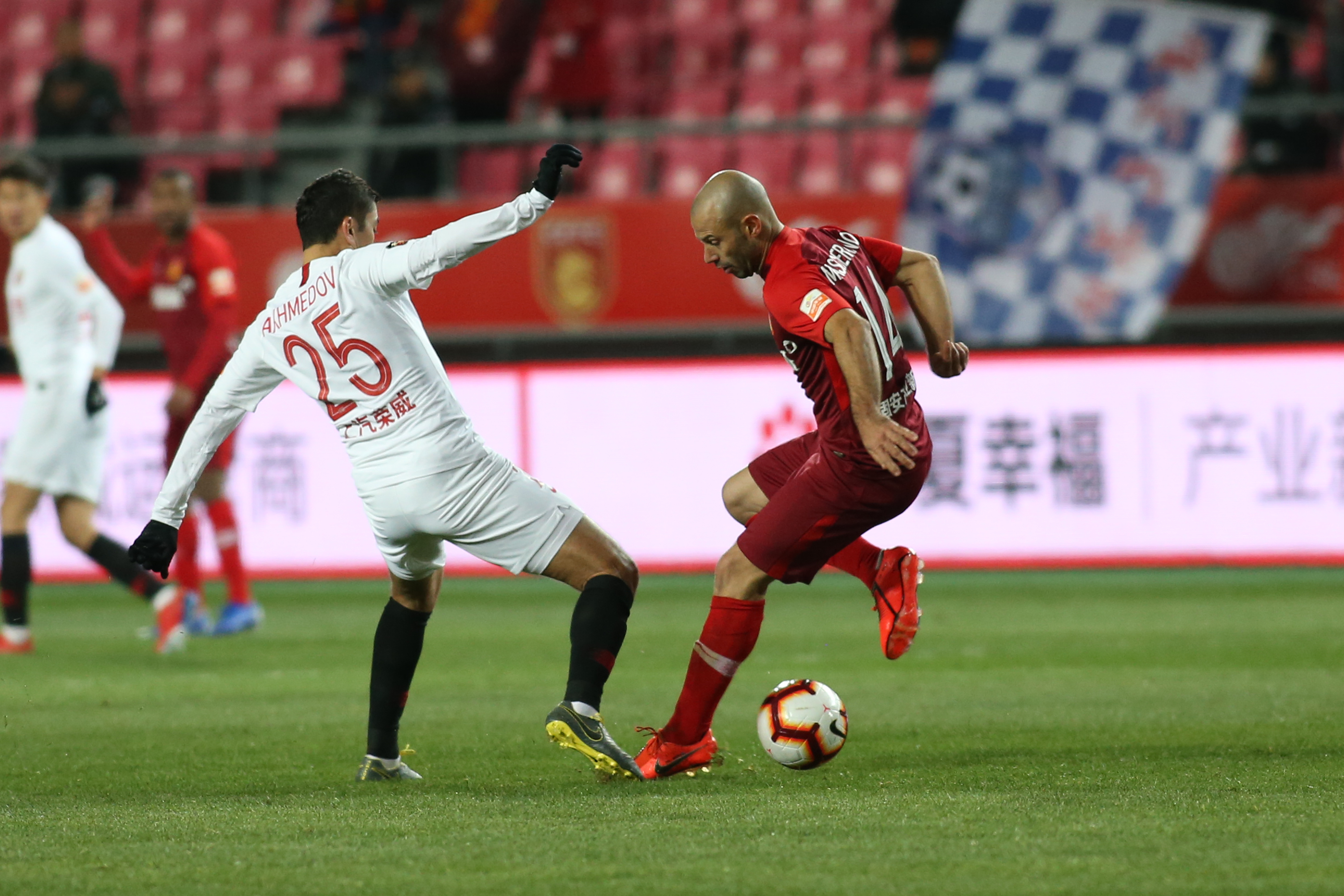 开云体育官网-鲁能主场被华夏幸福逼平，失球乏力招批的简单介绍