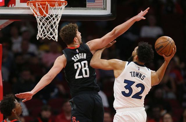 南美篮球赛事精彩交锋,球队实力强劲 南美篮球赛事精彩交锋,球队实力强劲