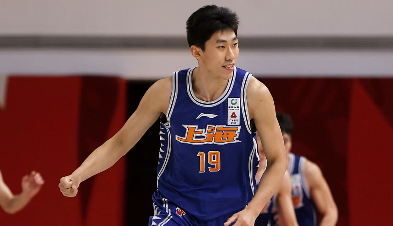 开云体育入口-湖南男篮险胜上海队，取得胜利的简单介绍