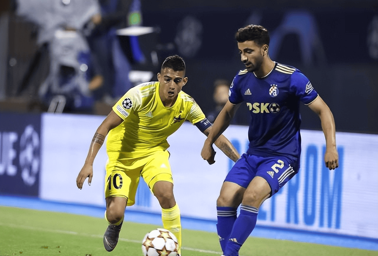 包含热那亚客场逼平帕尔马，保级形势乐观的词条