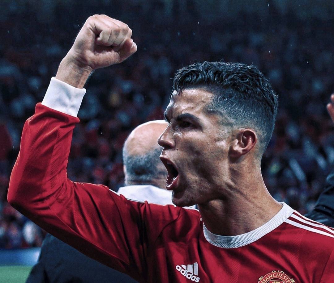 开云下载-尤文图斯签下新中场，C罗期待携手冲击联赛