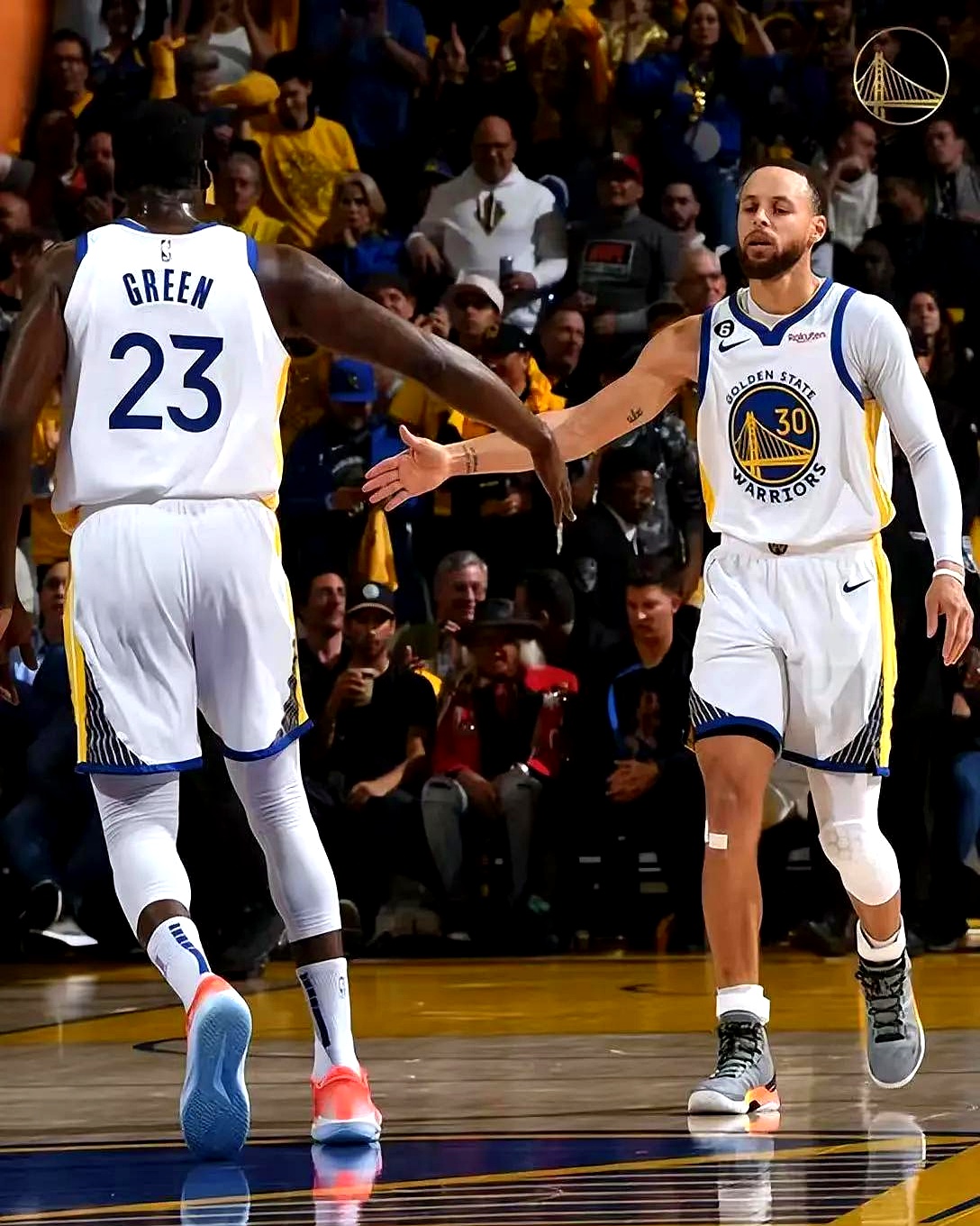 开云下载-奥运会重磅对决：库里迎战梅西，表现神勇的简单介绍