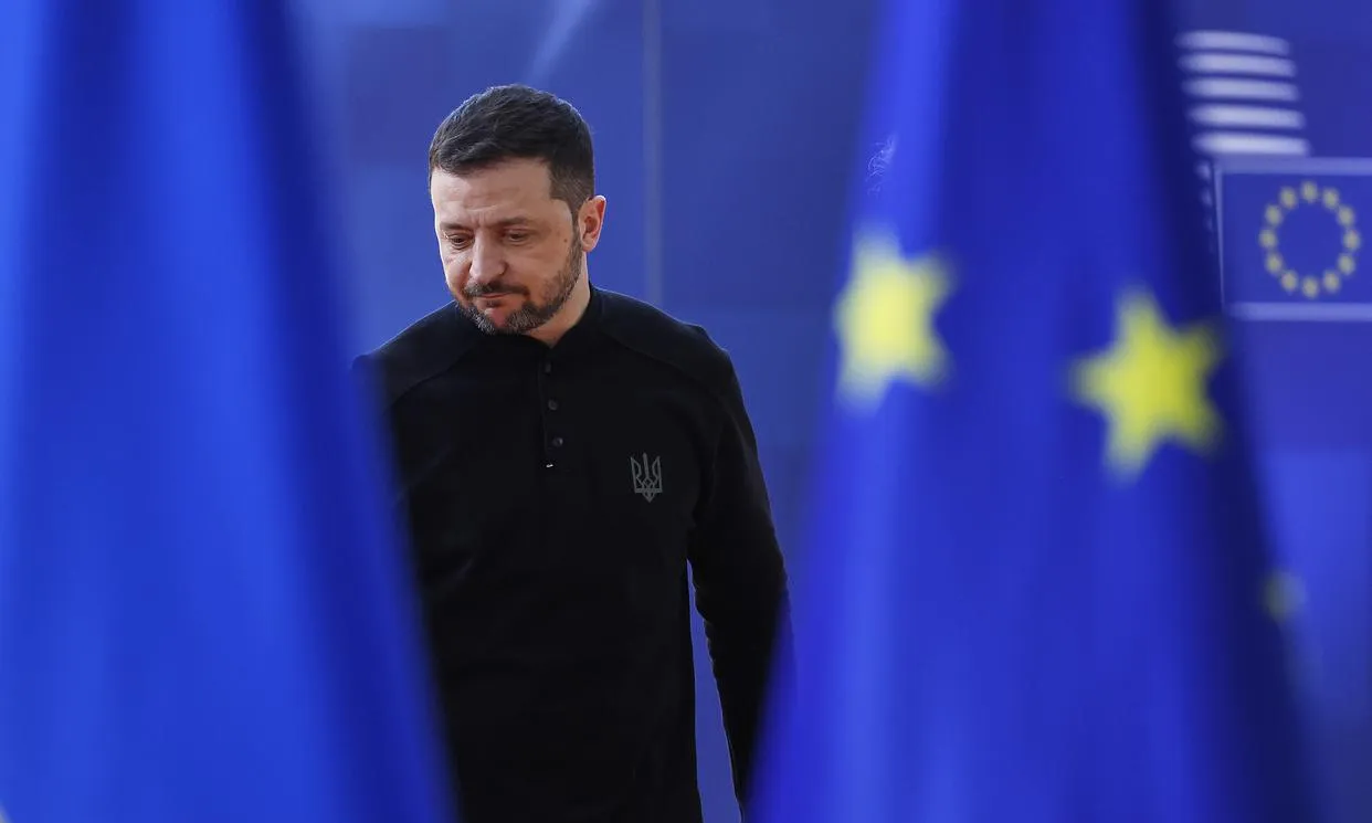 包含乌克兰门将在欧洲冠军联赛中抵挡火力压力的词条