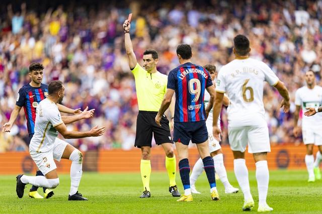 关于广东逆袭取得八连胜，再次登顶积分榜。的信息