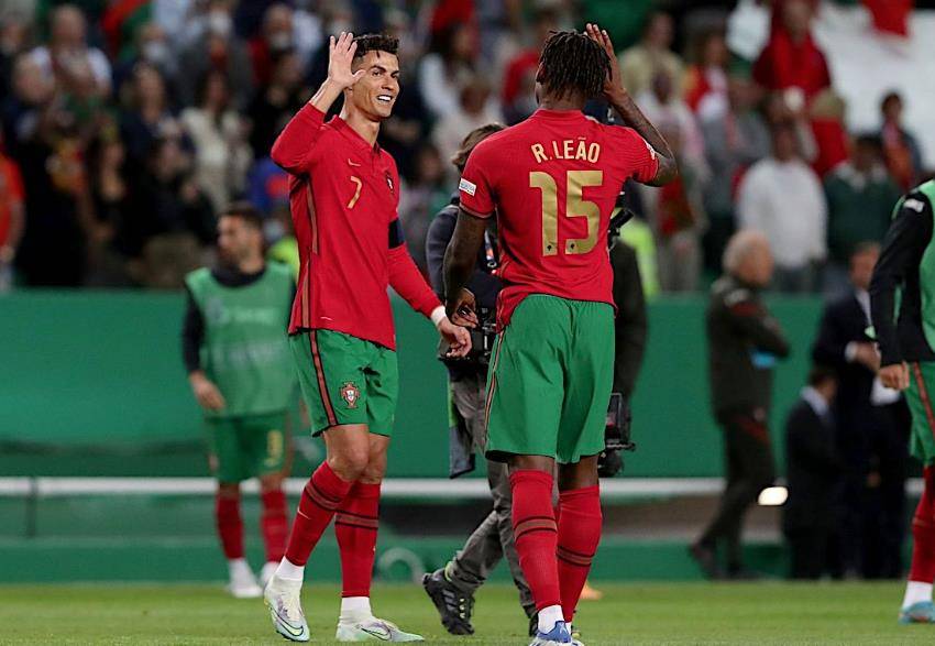 开云体育APP下载-巴萨险胜葡萄牙，德布劳内补时绝平中超的简单介绍