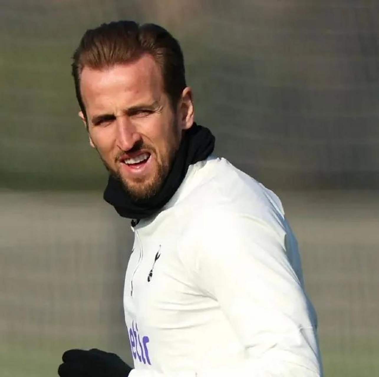 开云体育中国-米兰客场遭遇惨败，状态低迷