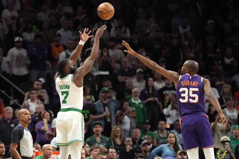 开云平台-凯尔特人轻松击败黄蜂,取得两连胜的简单介绍