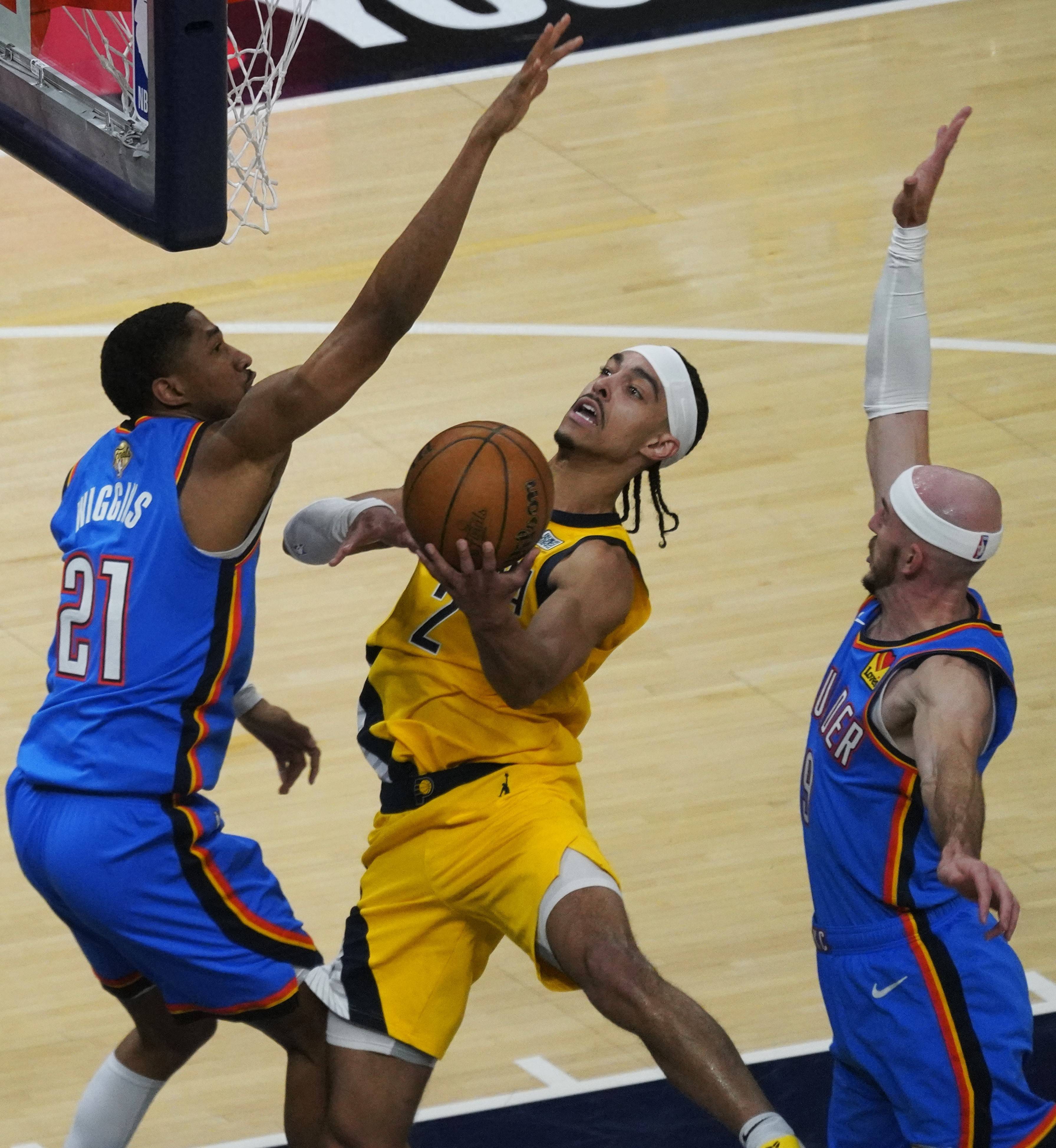 步行者客场击败黄蜂,取得三连胜 步行者客场击败黄蜂,取得三连胜