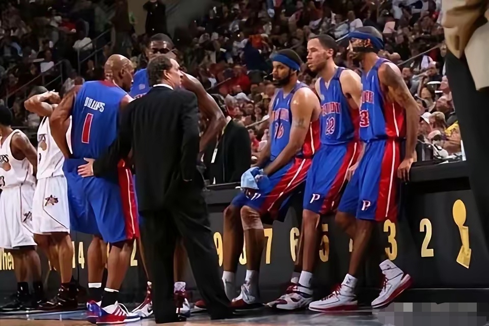 开云体育下载-加拿大男篮绝杀墨西哥男篮，汉密尔顿高光表现的简单介绍