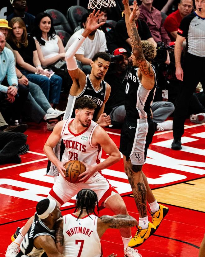 开云体育在线-火箭再胜马刺，将系列赛领先