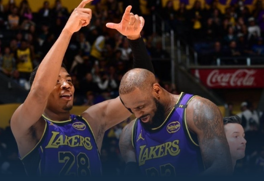 开云体育入口-湖人主场力克公牛，取得两连胜