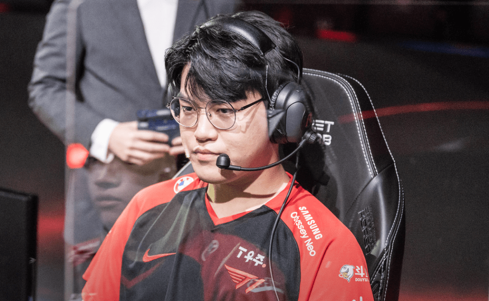 开云体育APP下载-FPX完胜DK,Zeus完成帽子戏法的简单介绍