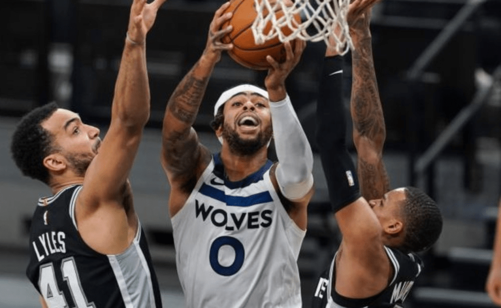 华勒姆赢下重要一战,继续保持领先优势 华勒姆赢下重要一战,继续保持领先优势