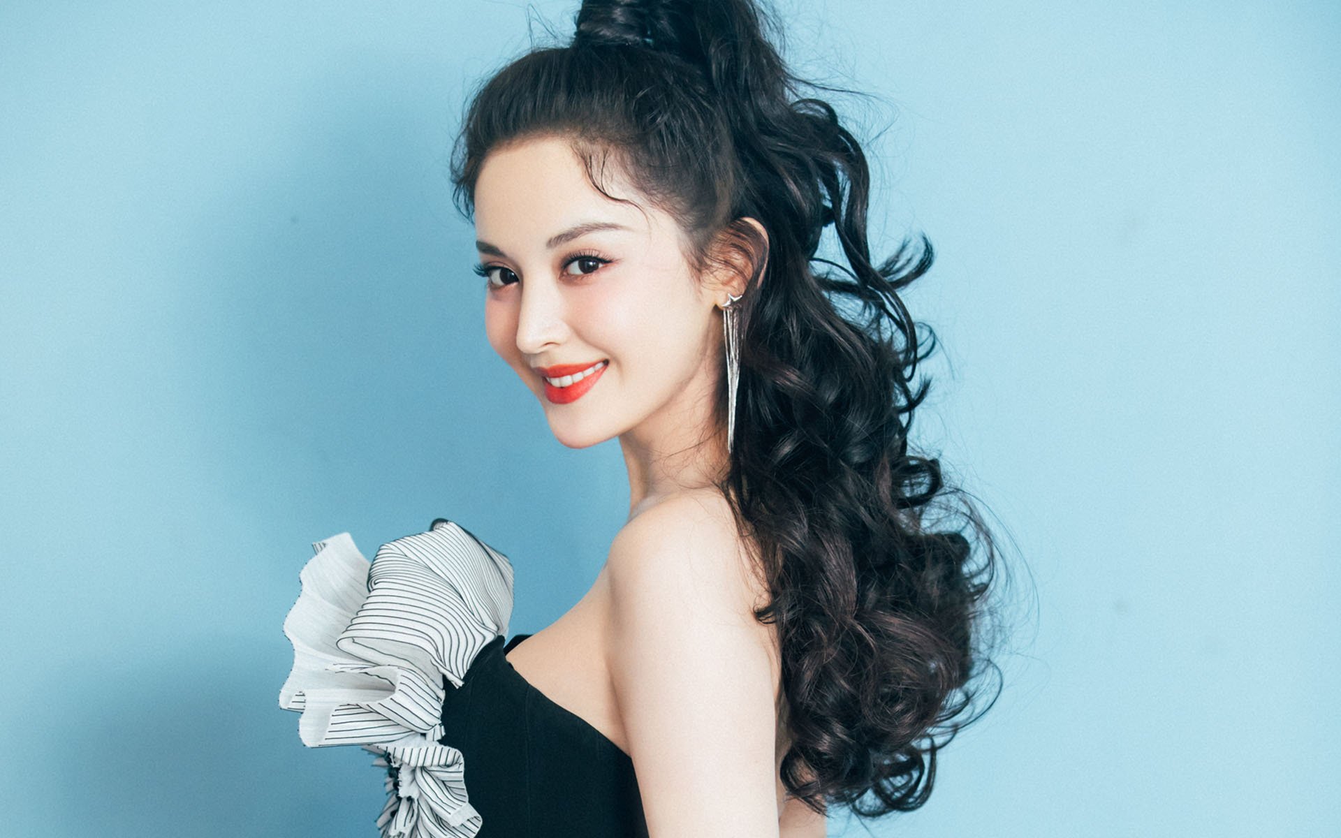 鏖战法兰西，哈弗茨一锤定音！蓝黑军团绝处逢生