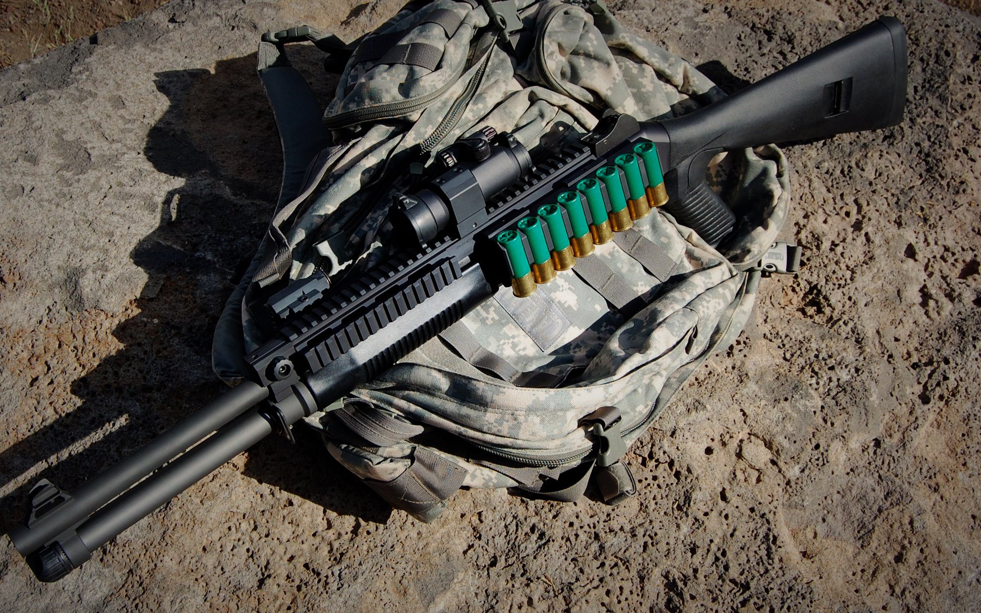 摩纳哥巅峰对决，F1年度争冠焦点战中全面压制埃及黑马