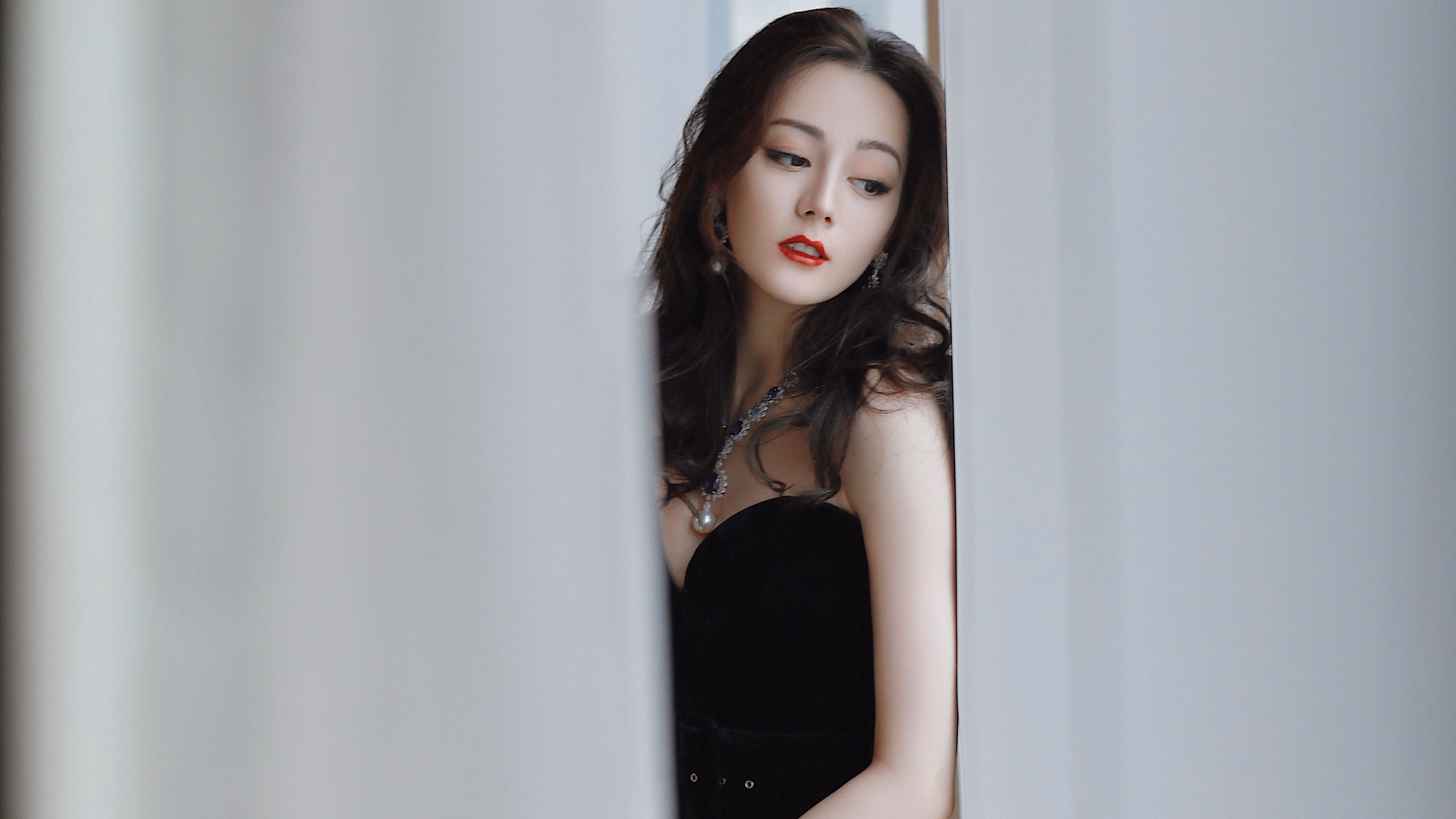 曼城夜与西亚卡姆，团队加冕与英雄加冕