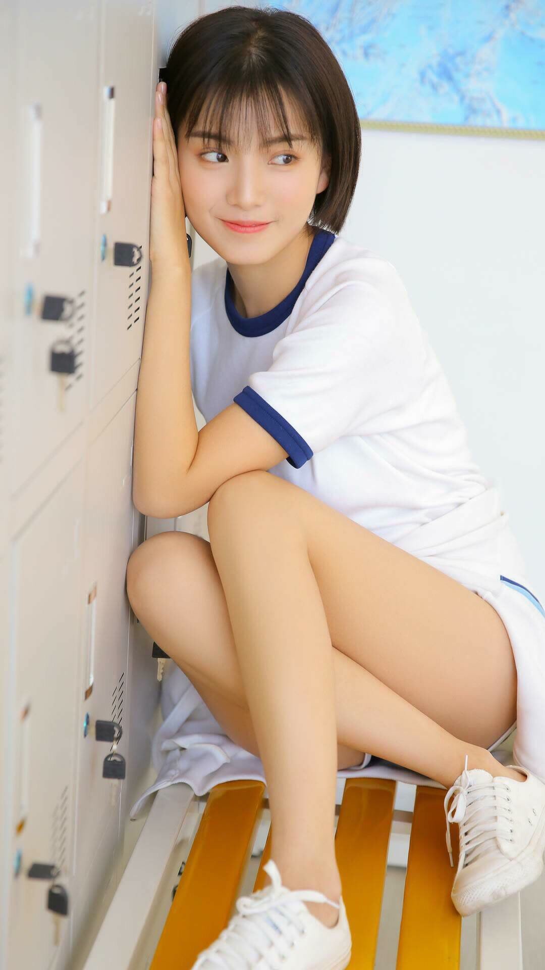 开云体育下载-蓝黑风暴席卷法兰西！东决关键战国际米兰粉碎里昂