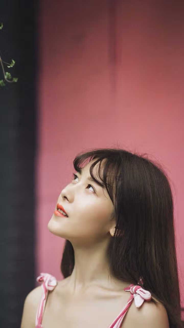 开云体育官网-竞速双雄夜，F1揭幕战激情启航，詹姆斯数据统治赛场