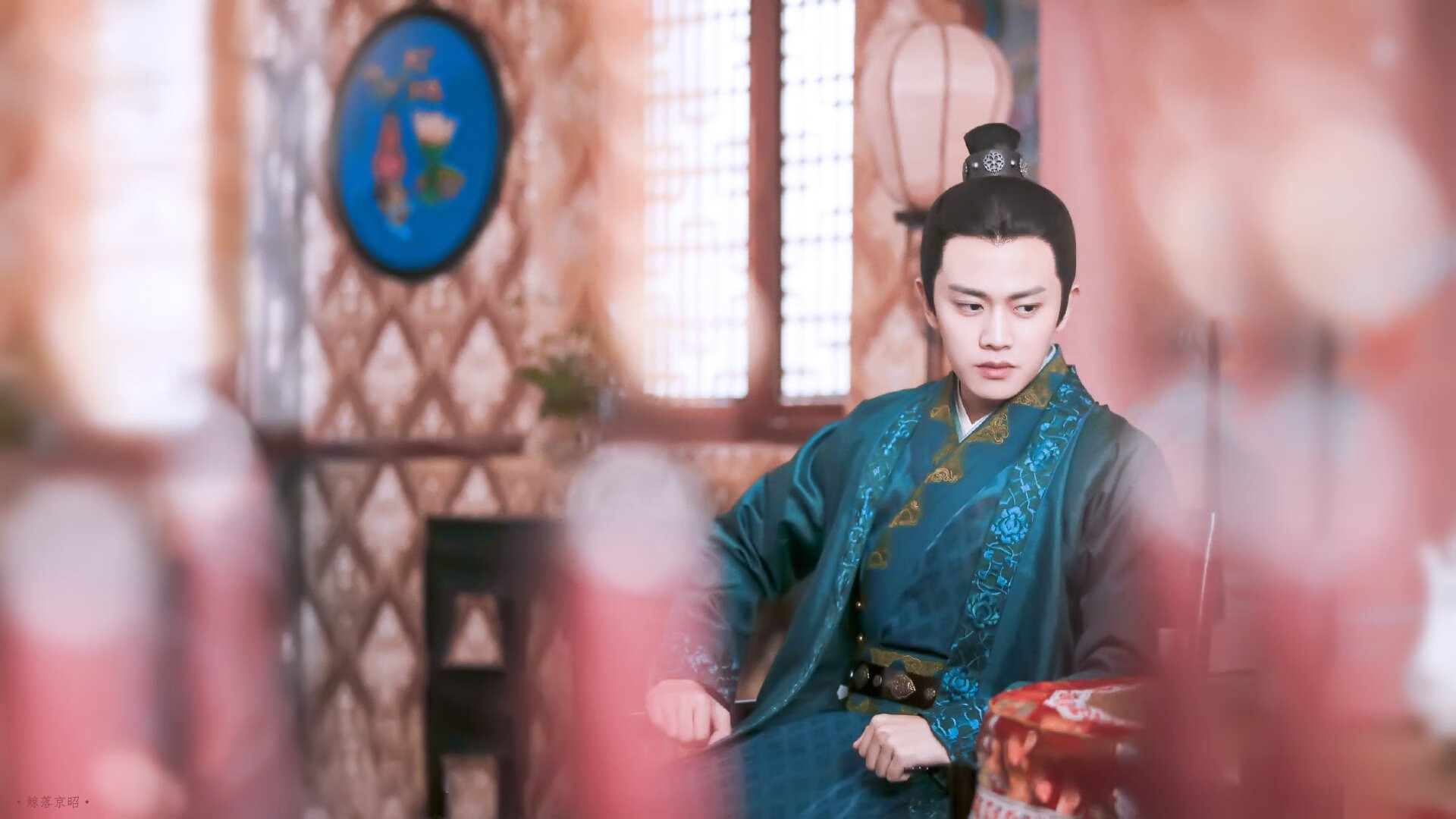 铁血锁链与致命箭雨，霍勒迪的无声征服与勇士的团队盛宴