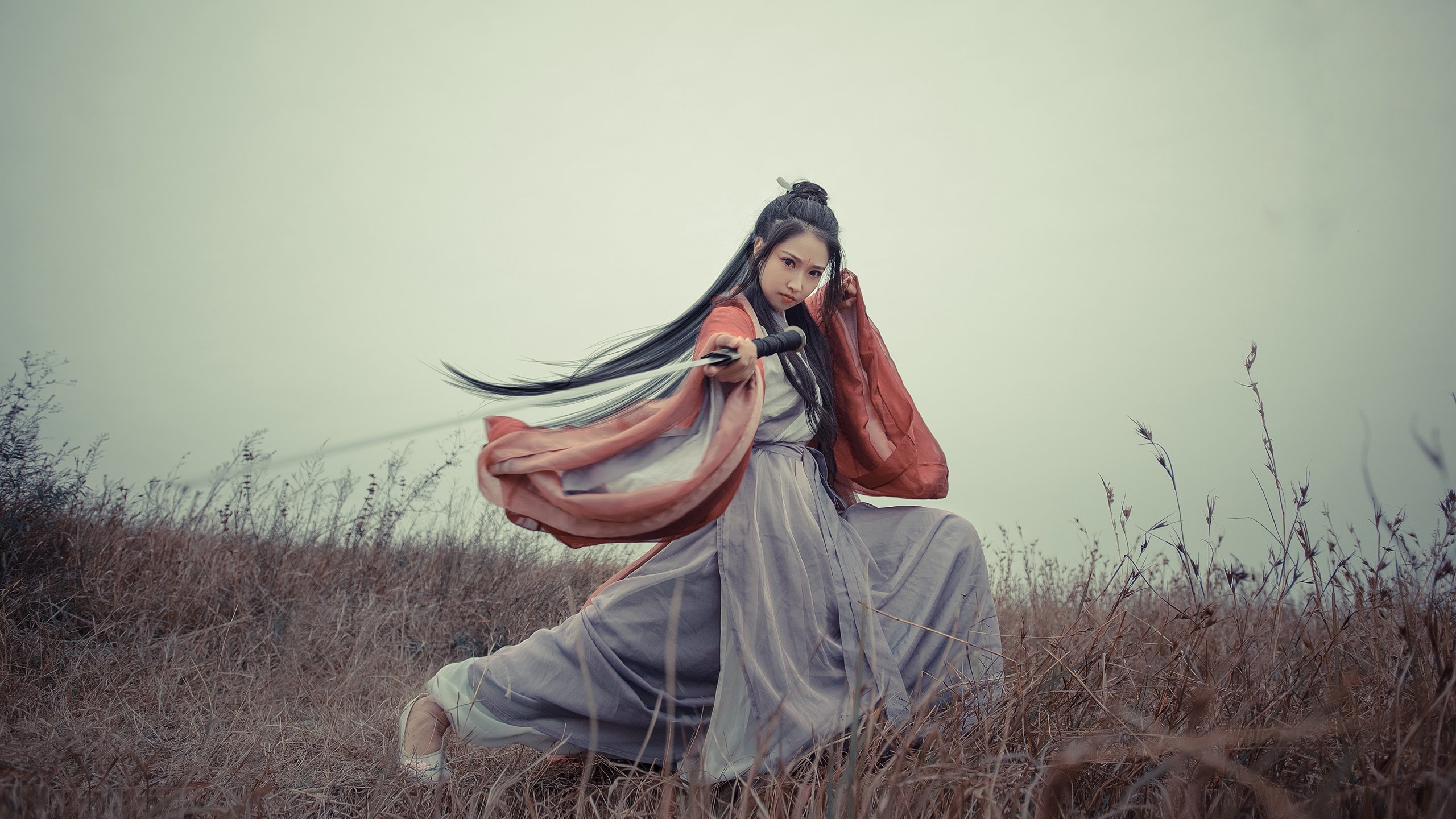 欧冠之夜，进攻型边卫的巅峰艺术，卡瓦哈尔如何撕裂防线